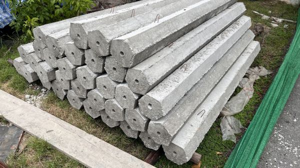 Cost of Concrete Piling Service in Redding