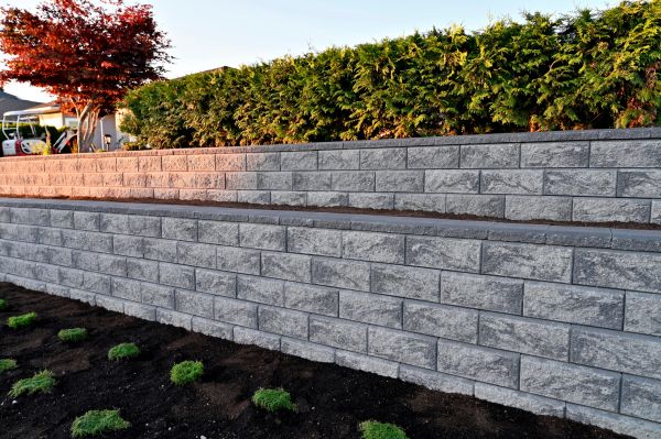 Concrete Retaining Wall Installation in Redding