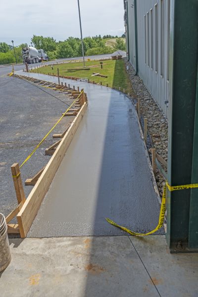 Concrete Sidewalk Paving in Redding
